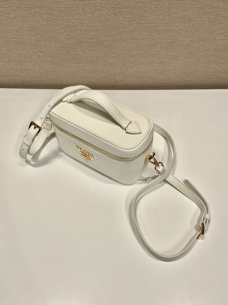 Pra*a box bags